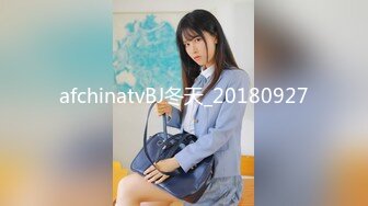 【新速片遞】  很清纯的大学美女露脸直播赚学费，洗澡诱惑跟狼友发骚，精彩小秀听指挥，揉奶玩逼给狼友看特写，清纯诱人