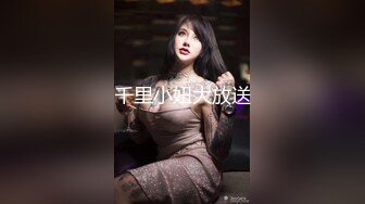  骚妈快乐屋抖音风混剪 阳痿的爸爸满足不了妈妈 美艳妈妈当着爸爸的面被儿子精液射满骚穴