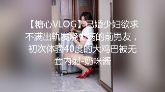 【新片速遞】 漂亮少妇吃鸡吃精 舒服 想射了 我就爱喝口热豆浆 美容养颜又营养 哪怕是包皮鸡 只要你射的多