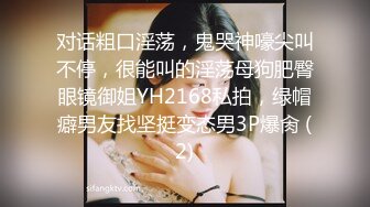 【新片速遞】 CD大师商场尾随偷拍两个美女裙底风光❤️白色宽松短裤白色丝袜小仙女蓝色可爱内内