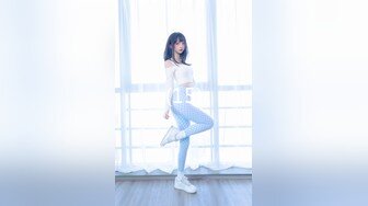 【新片速遞】 高颜清纯美女 个摄 肉丝制服 身材苗条 小娇乳小粉穴 扒开内内被大鸡吧无套输出 涩涩的表情很诱惑 内射