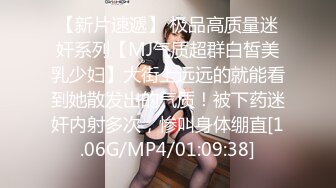 长发漂亮的美少妇黑丝大长腿，啪啪做爱花式操逼女上位表情骚气