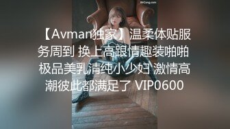  监控破解眼镜哥带着极品女友酒店开房 不洗澡就强行开干女友发脾气了哈哈哈